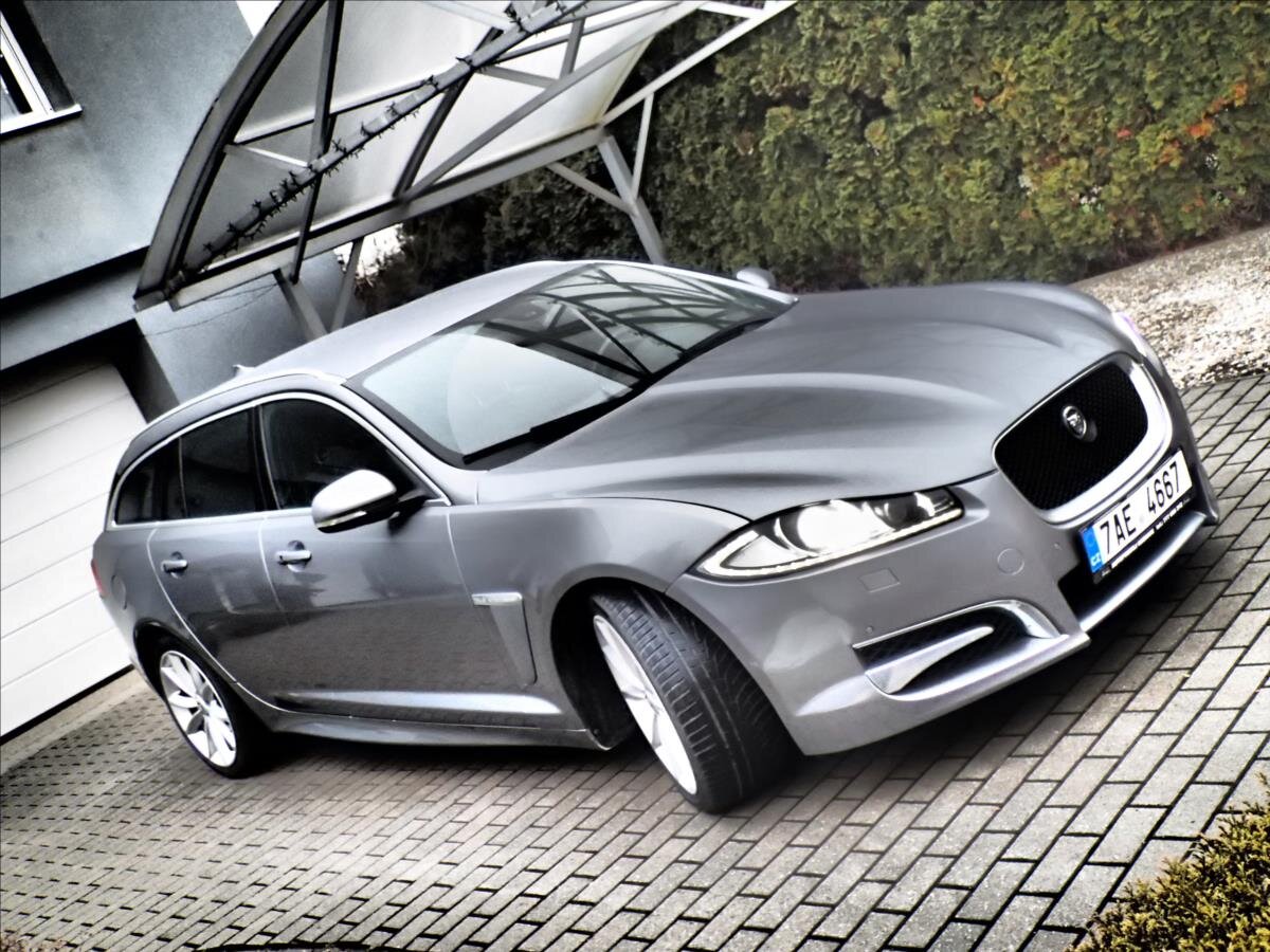 Jaguar XF Kombi 3,0 l 177 kw