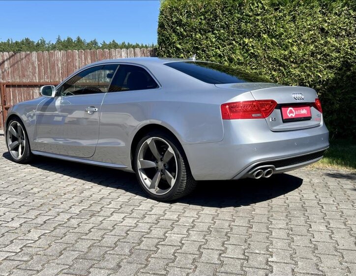 Audi A5 Kupé 2,0 l 140 kw