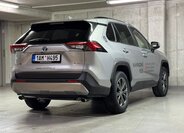 Toyota RAV4 SUV 2,5 l 163 kw