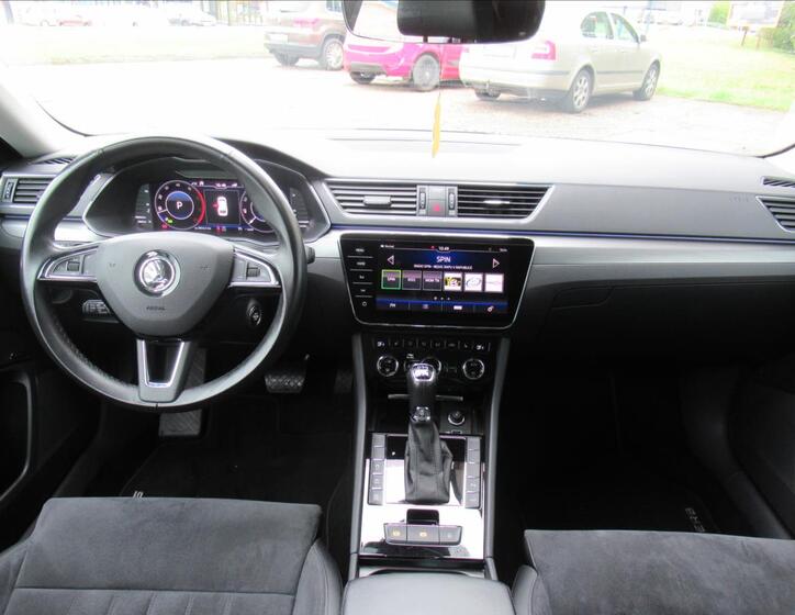 Škoda Superb Kombi 2,0 l 140 kw
