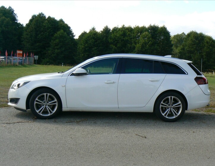 Opel Insignia 8