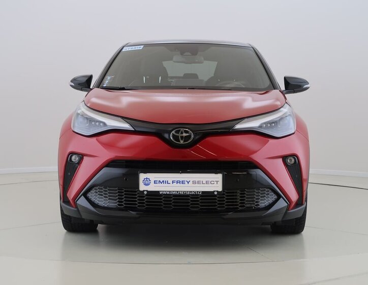 Toyota C-HR 2