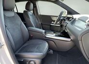 Mercedes-Benz EQA 12