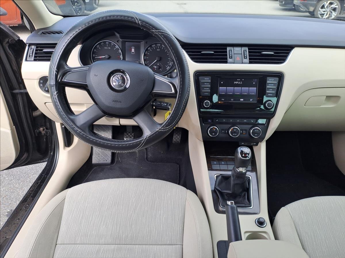 Škoda Octavia Kombi 2,0 l 110 kw