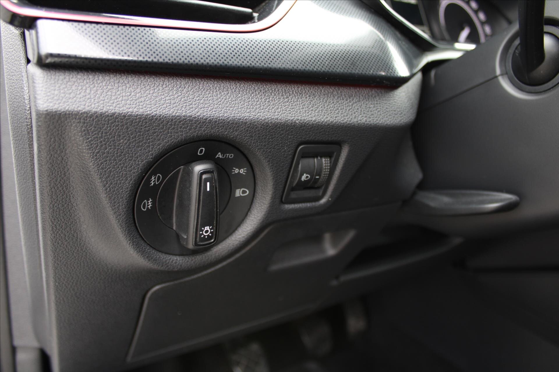 Škoda Scala Hatchback 999,0 81 kw