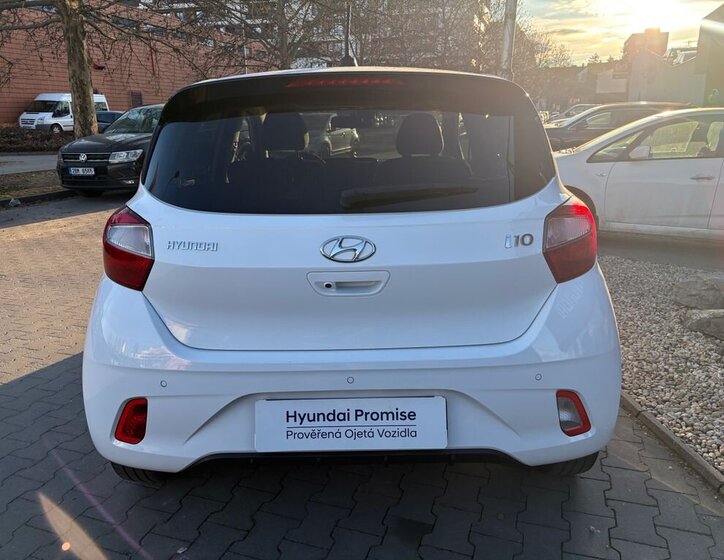 Hyundai i10 Hatchback 998,0 49 kw