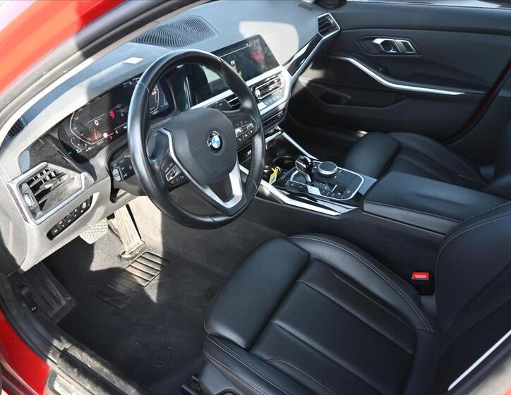 BMW Řada 3 2