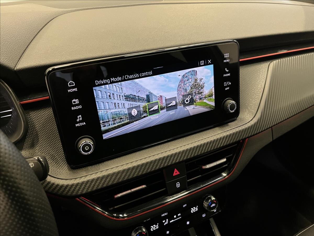 Škoda Kamiq SUV 999,0 85 kw