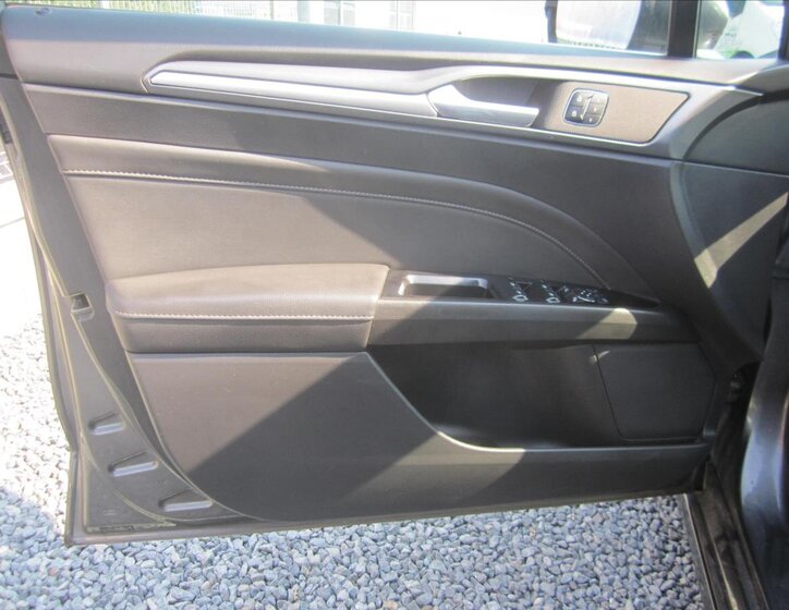 Ford Mondeo Kombi 2,0 l 110 kw