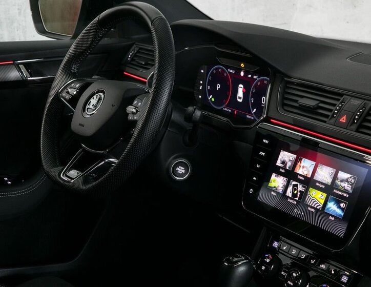 Škoda Superb Kombi 2,0 l 110 kw