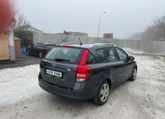 KIA Ostatní Kombi 1,6 l 66 kw