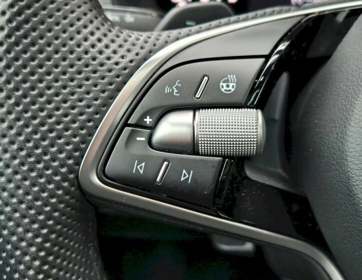 Škoda Scala Hatchback 1,0 l 85 kw