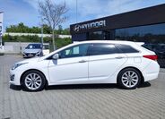 Hyundai i40 8
