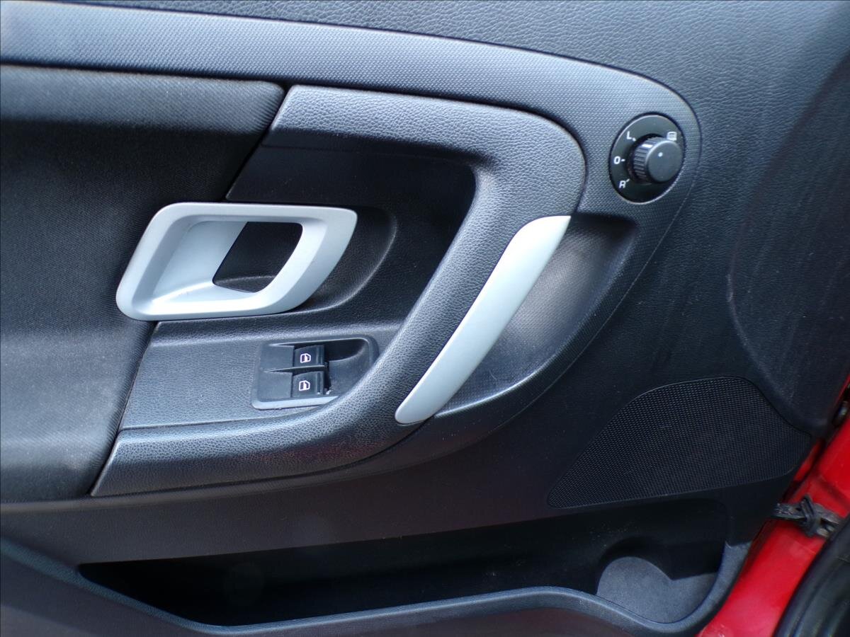 Škoda Roomster Kombi 1,4 l 63 kw