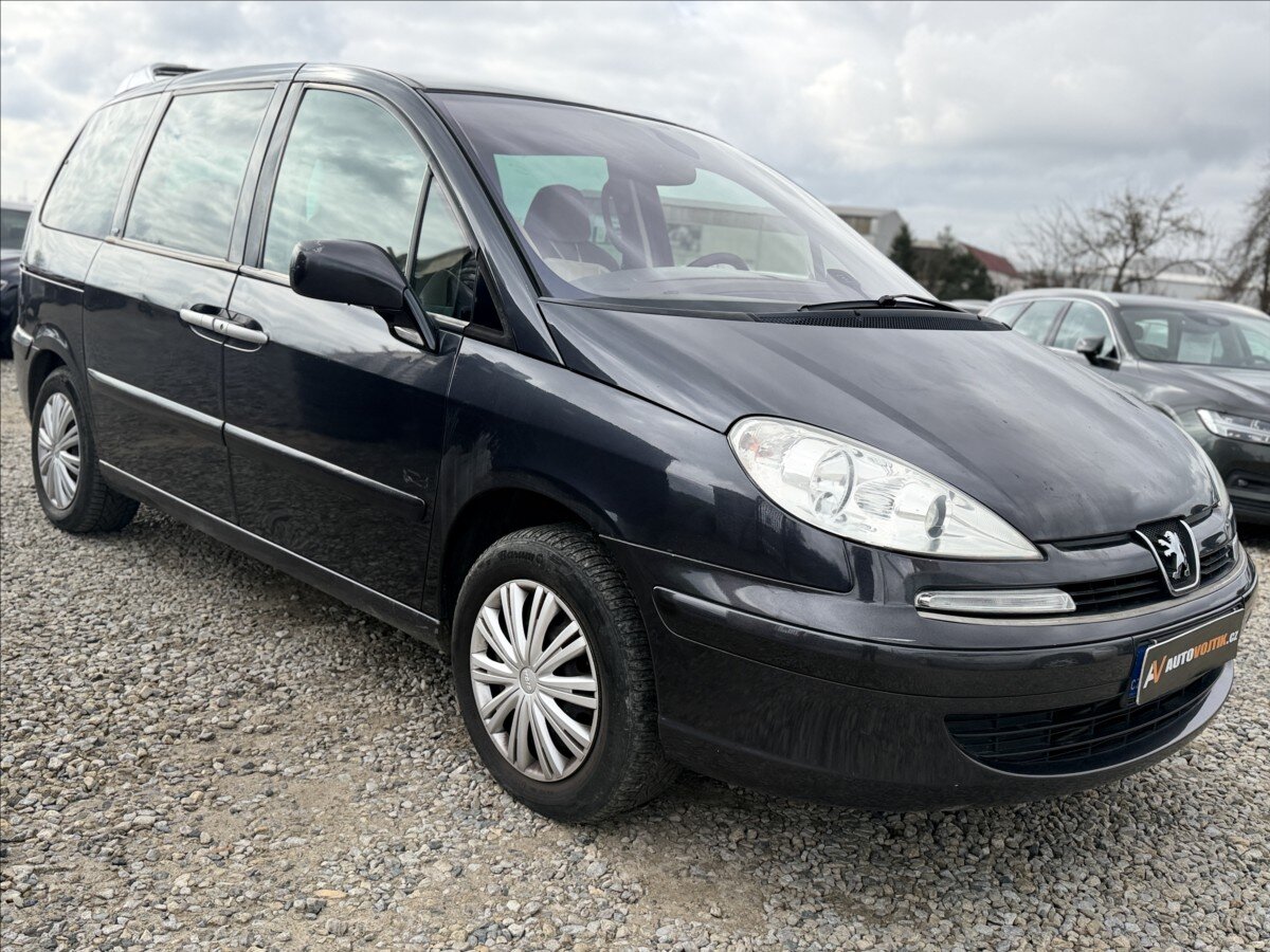 Peugeot 807 MPV 2,2 l 94 kw