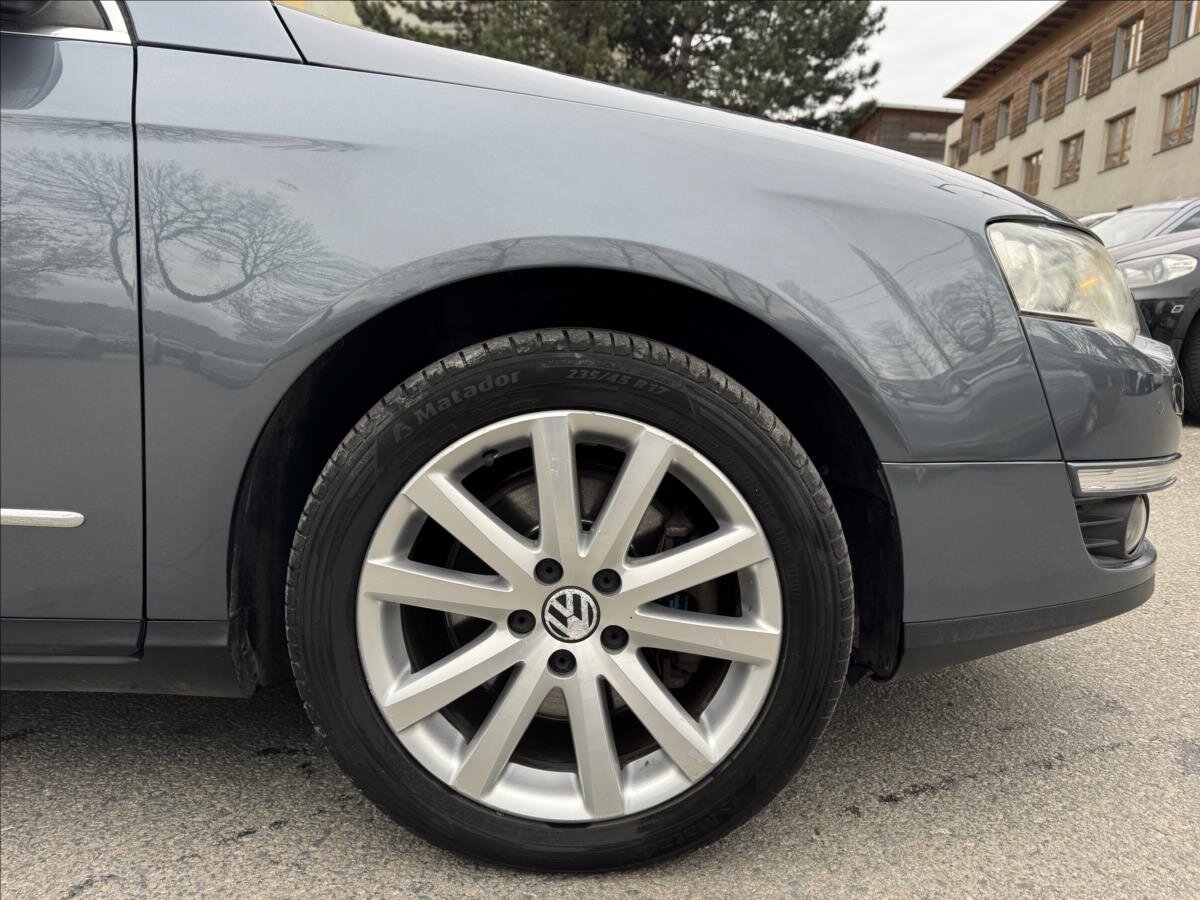 Volkswagen Passat Kombi 2,0 l 103 kw