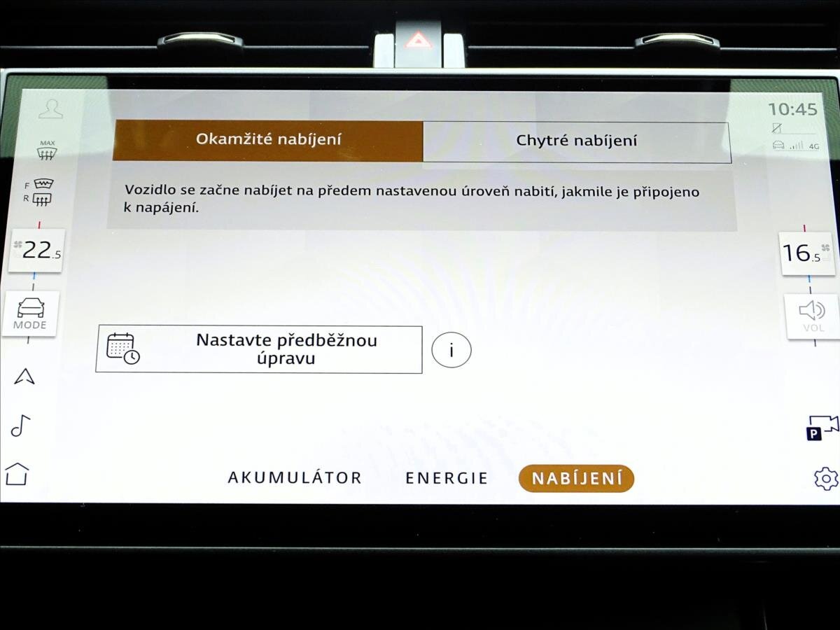 Land Rover Range Rover Velar SUV / Terénní 2,0 l 297 kw