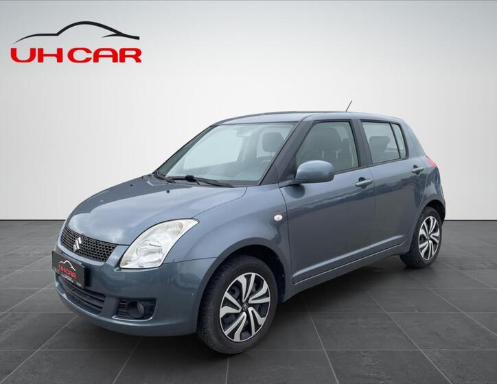 Suzuki Swift 1