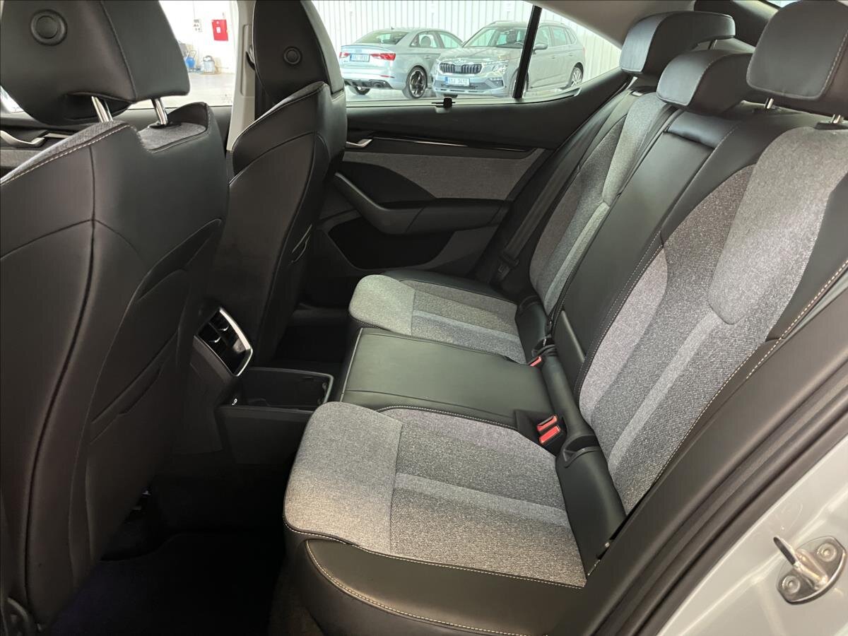 Škoda Octavia Liftback 1,5 l 110 kw