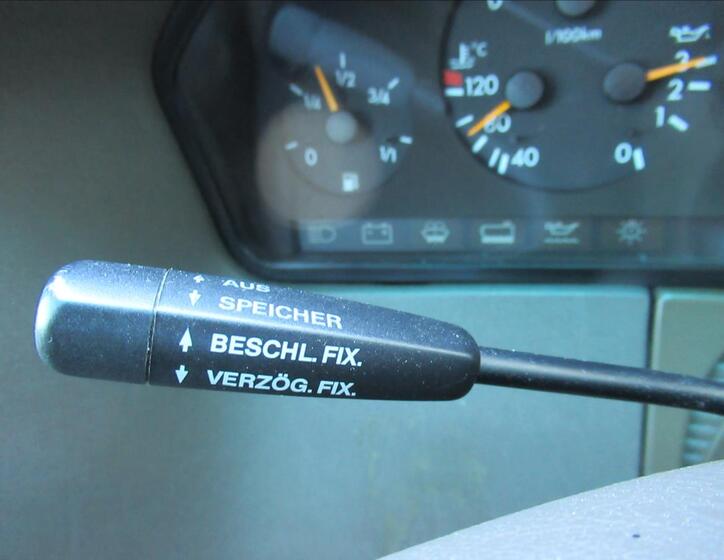 Mercedes-Benz 140 16