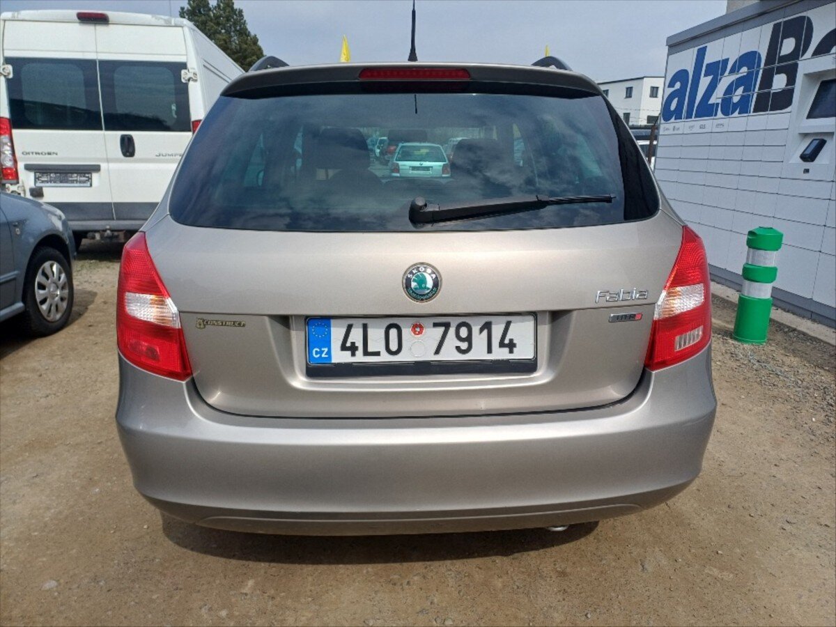 Škoda Fabia Kombi 1,2 l 51 kw
