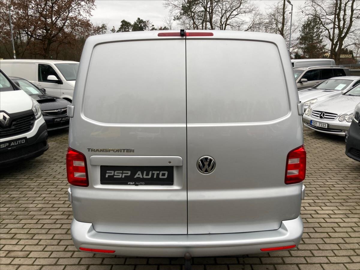 Volkswagen Transporter Kombi 2,0 l 110 kw