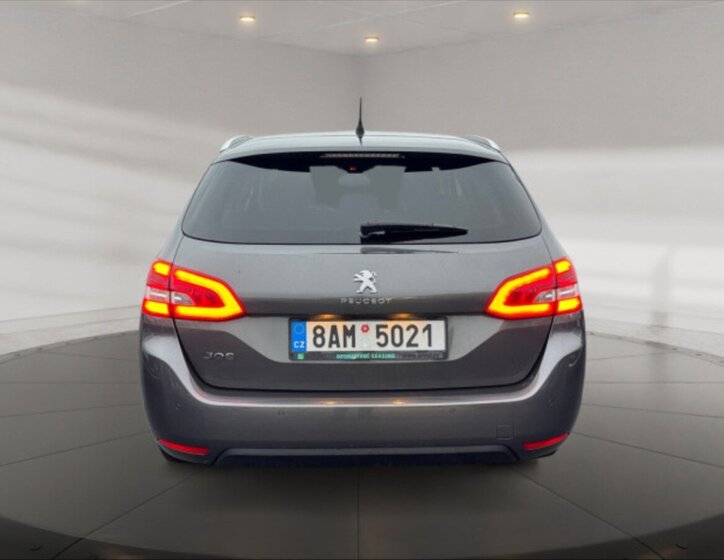 Peugeot 308 Kombi 1,5 l 96 kw