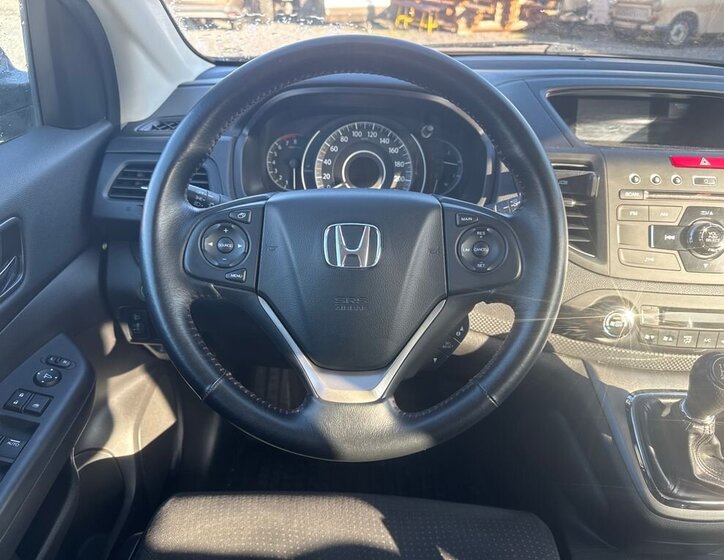 Honda CR-V 8
