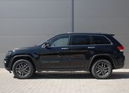 Jeep Grand Cherokee 9