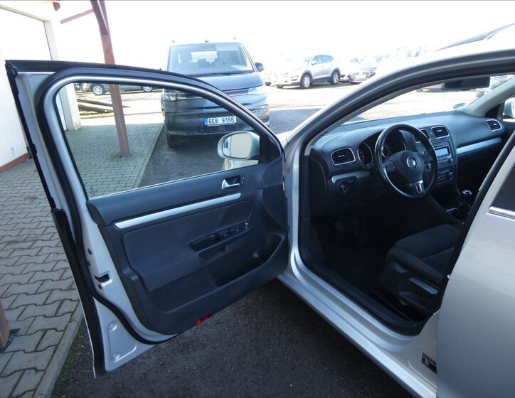 Volkswagen Golf Kombi 1,4 l 90 kw