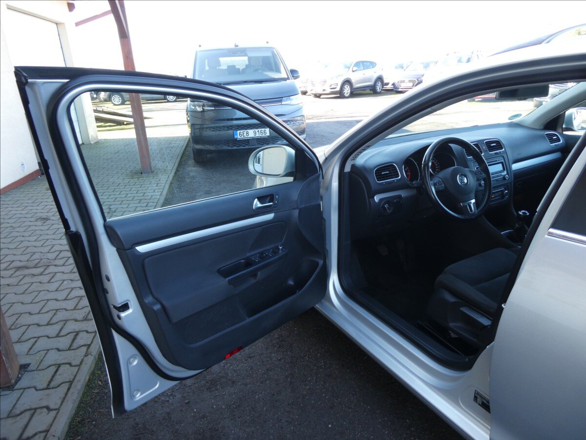 Volkswagen Golf Kombi 1,4 l 90 kw