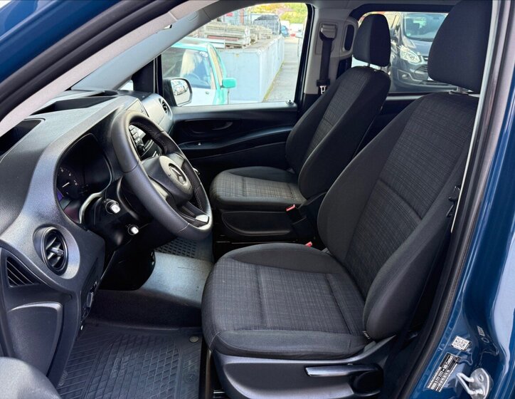Mercedes-Benz Vito 11