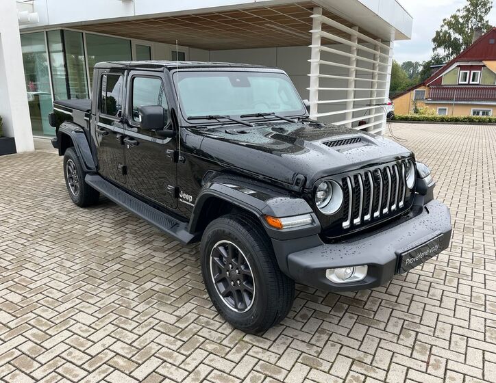 Jeep Gladiator 8