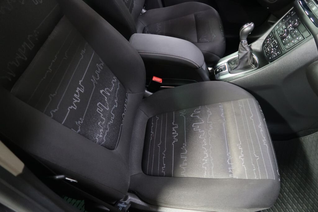 Opel Meriva MPV 1,4 l 88 kw