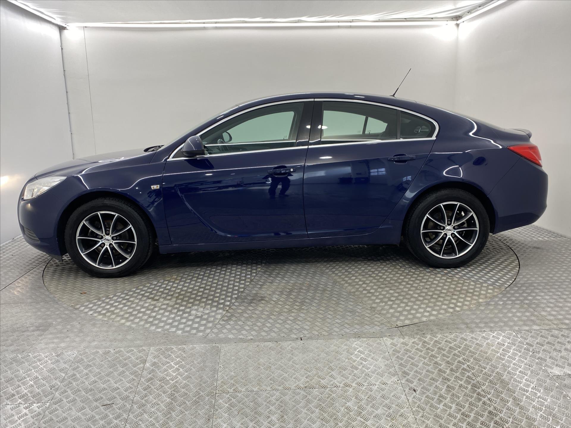 Opel Insignia Liftback 1,8 l 103 kw