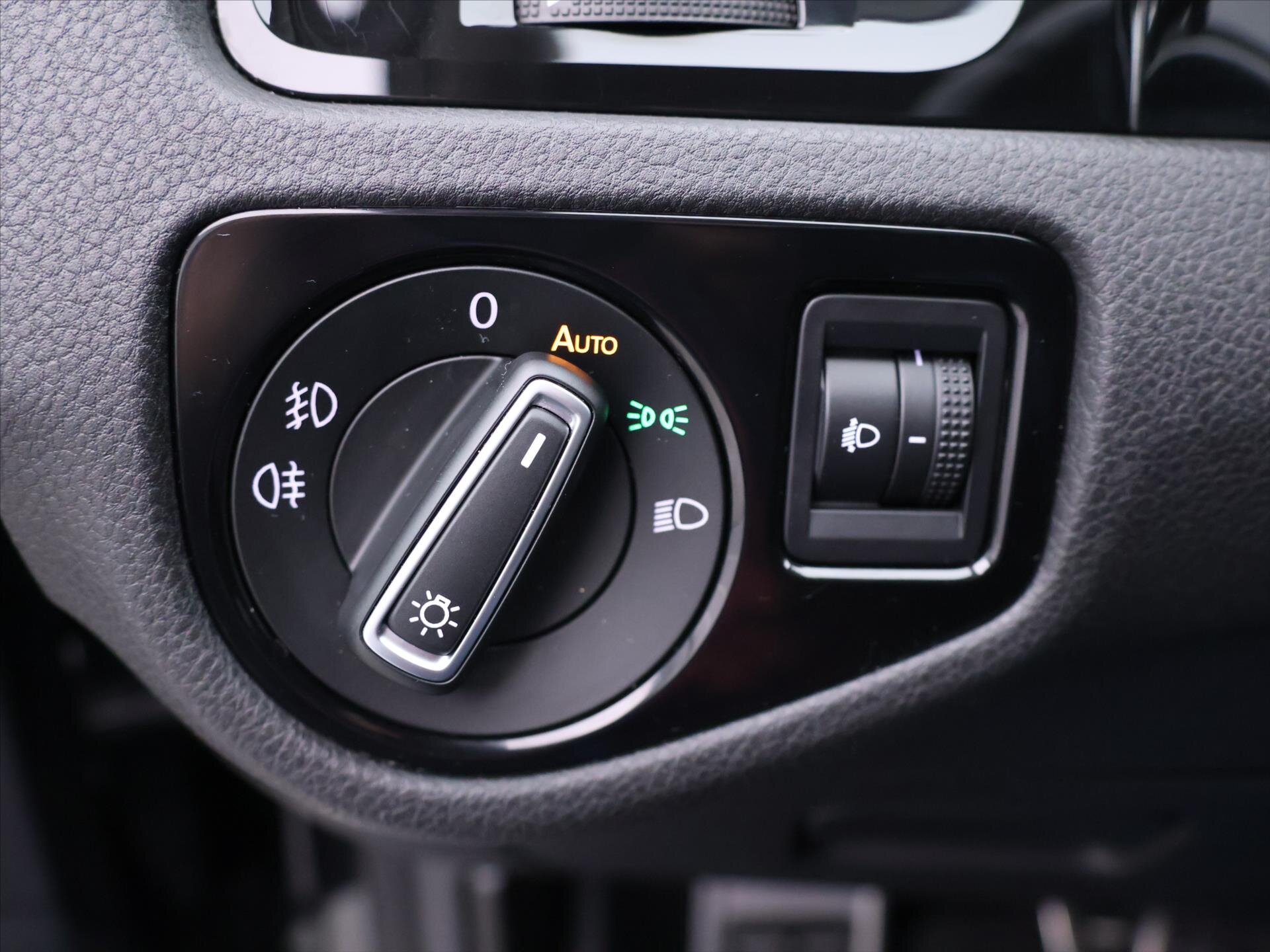 Volkswagen Golf Hatchback 1,2 l 81 kw