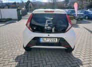 Toyota Aygo Hatchback 998,0 53 kw