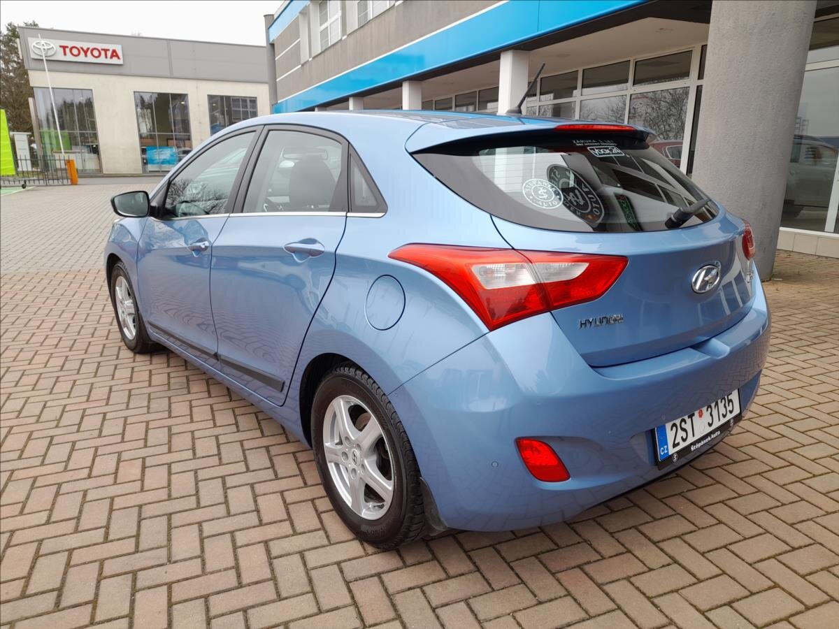 Hyundai i30 Hatchback 1,6 l 99 kw