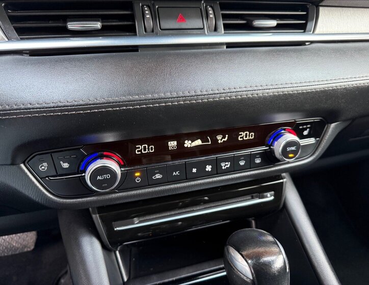 Mazda 6 Sedan 2,0 l 121 kw