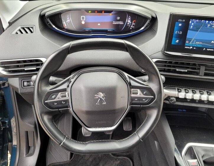 Peugeot 3008 SUV / Terénní 1,5 l 96 kw