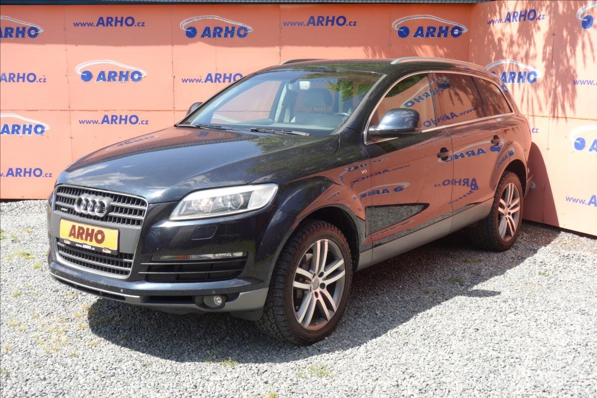 Audi Q7 SUV / Terénní 4,2 l 257 kw