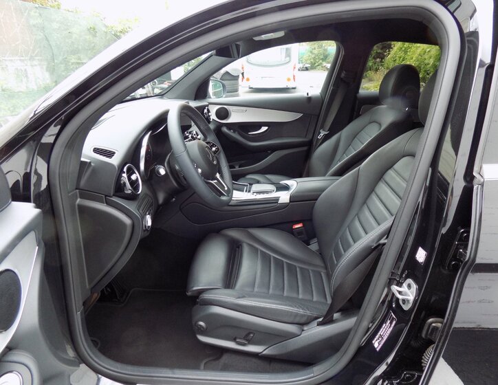 Mercedes-Benz GLC 12