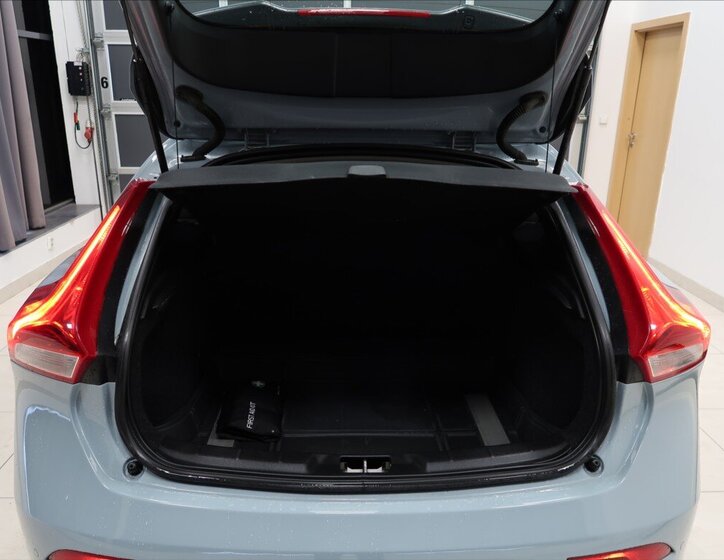 Volvo V40 Hatchback 2,0 l 88 kw