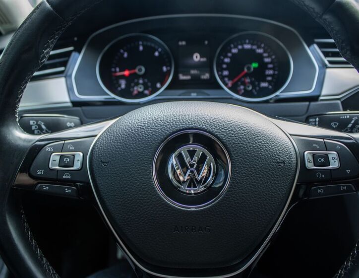 Volkswagen Passat 12