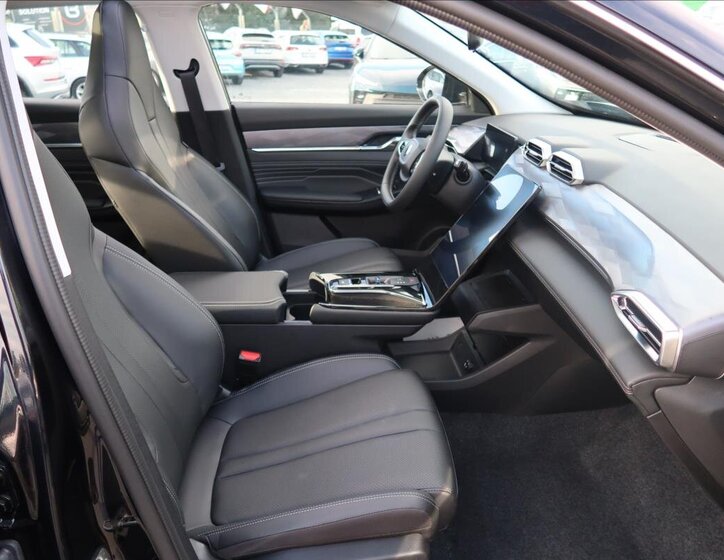 Dongfeng Mage SUV 1,5 l 145 kw