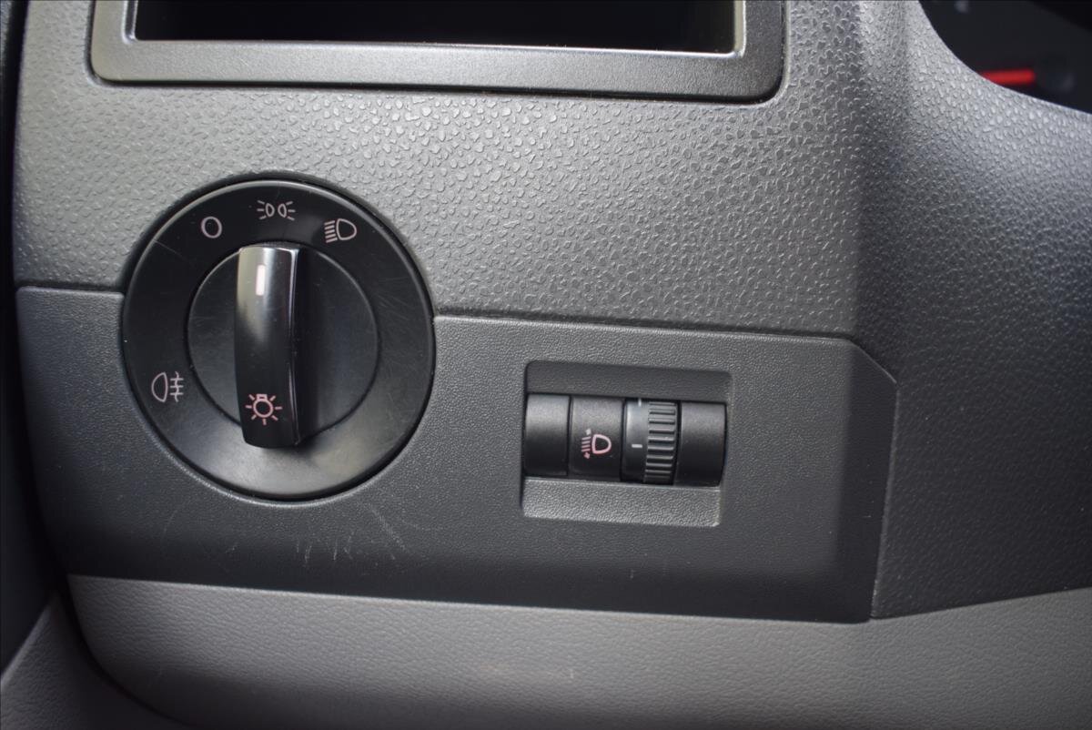 Volkswagen Transporter Ostatní 2,5 l 96 kw