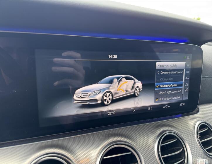 Mercedes-Benz Třídy E 17