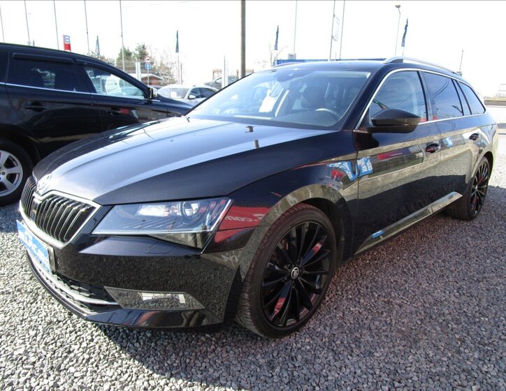 Škoda Superb Kombi 2,0 l 110 kw