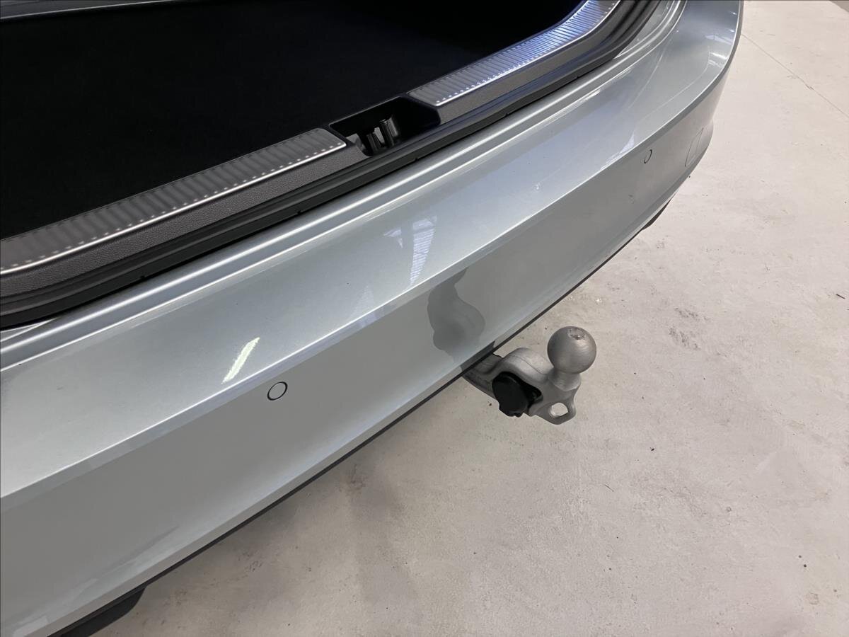 Škoda Superb Kombi 2,0 l 110 kw