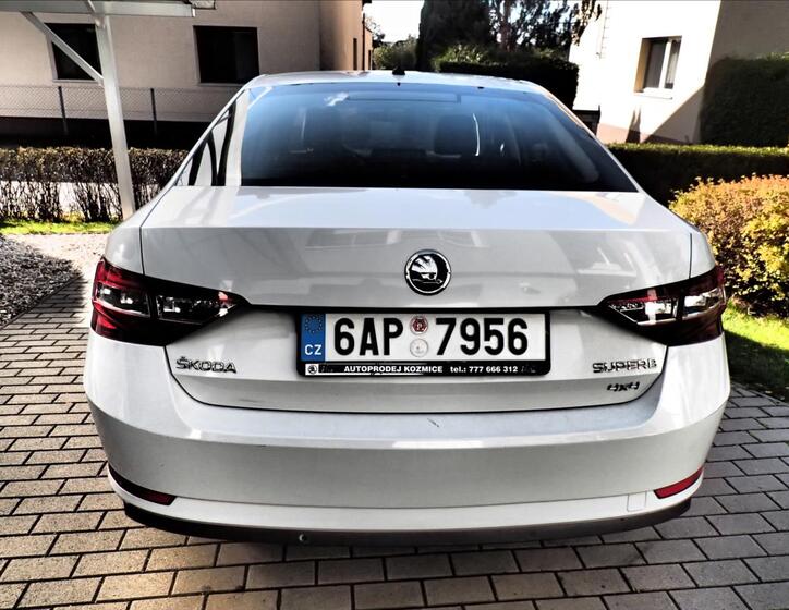 Škoda Superb 6